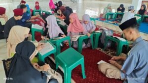 Akhir Pekan! Santri Pesantren Quran Al Hilal Kembali Melaksanakan Rutinitas di Masjid Pesantren Al Hilal Cibiru